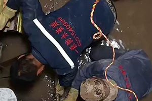 哈尔滨电梯井堵漏施工视频